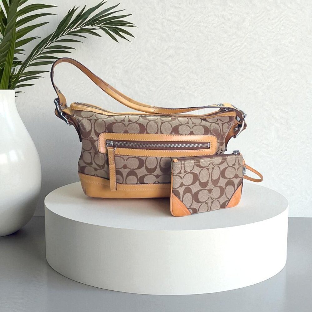 Vintage Signature Satchel/ shoulder bag in Vachetta Leather Y2K and wallet